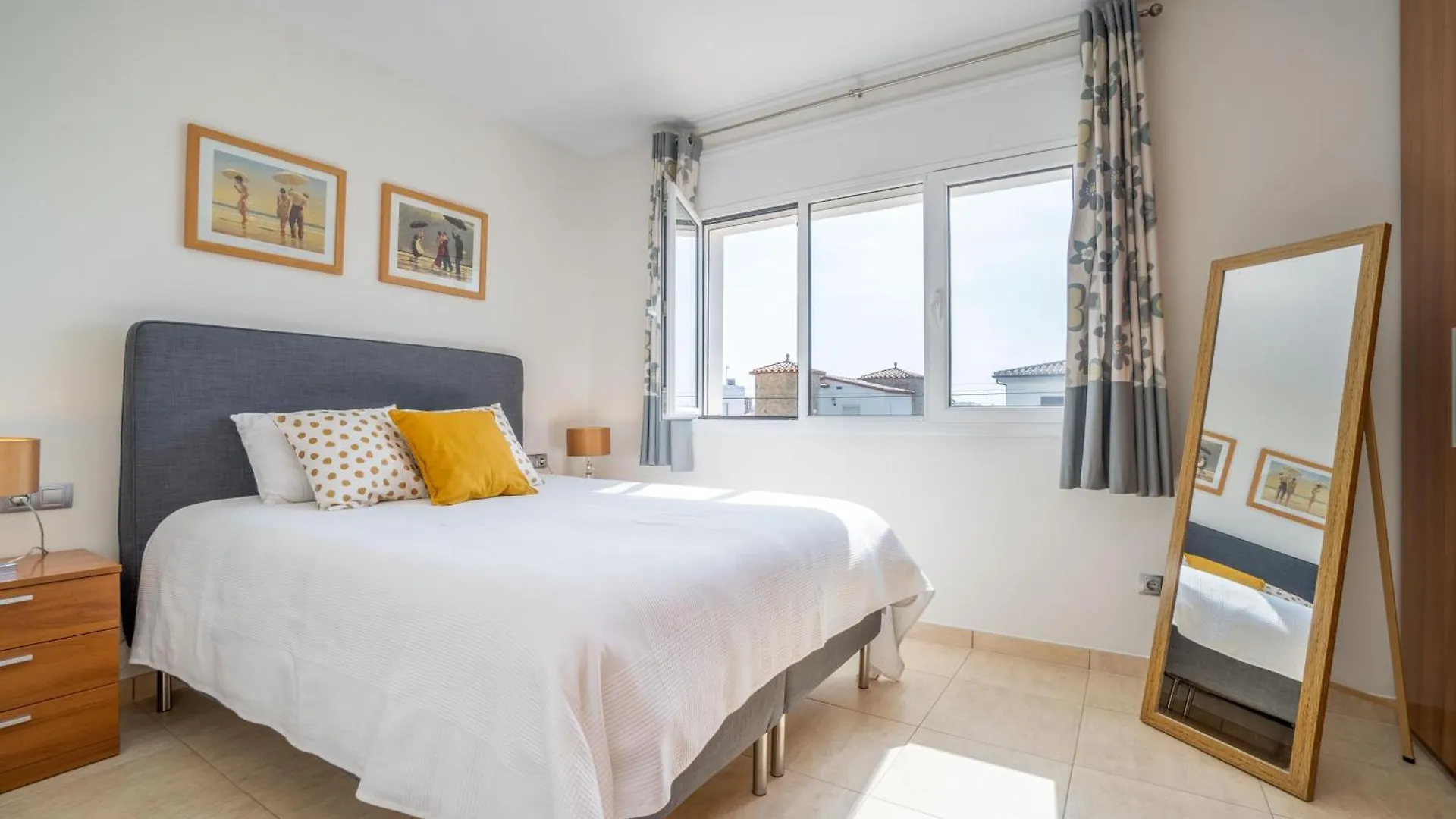 2024 Ebre 36B By Homeselectspain Empuriabrava Spagna